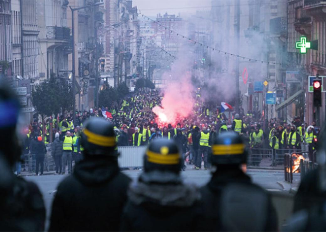 Impact Des Gilets Jaunes Un Rapport Demande De Déroger