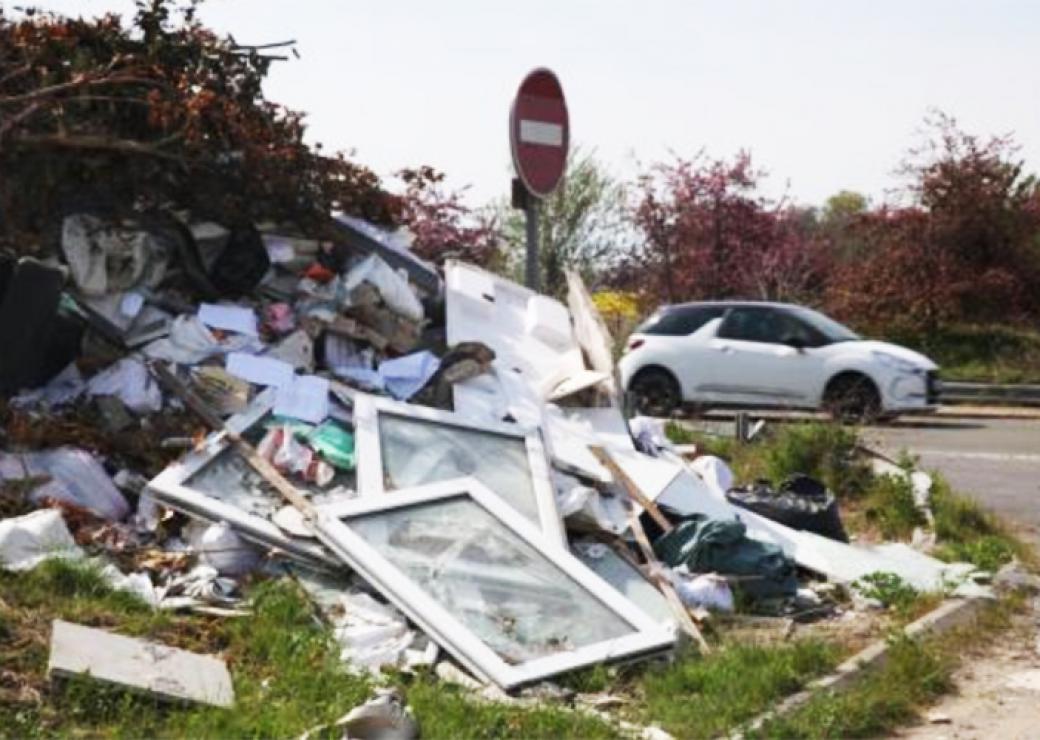 déchets sauvages, bâtiment