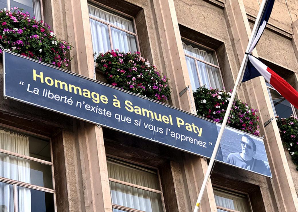 Une mairie peut-elle afficher un drapeau régional sur sa façade ?