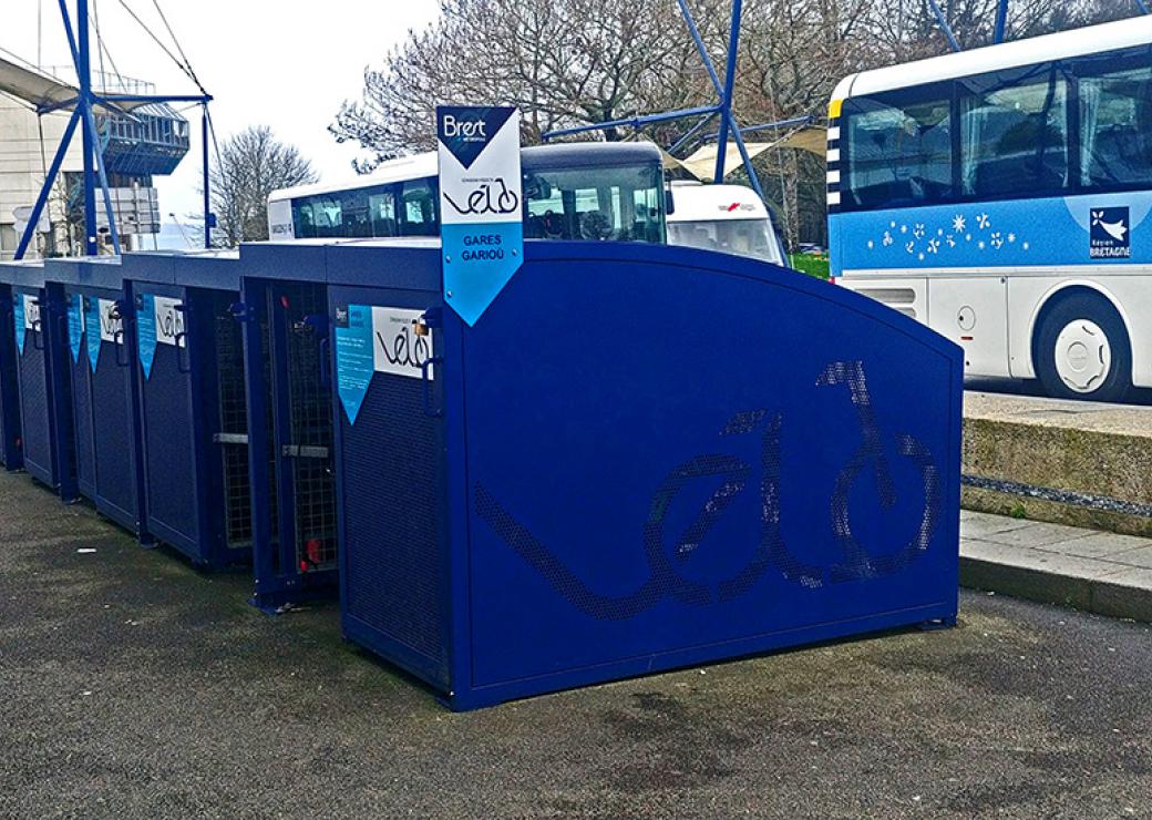 Abris sécurisés pour vélos gare