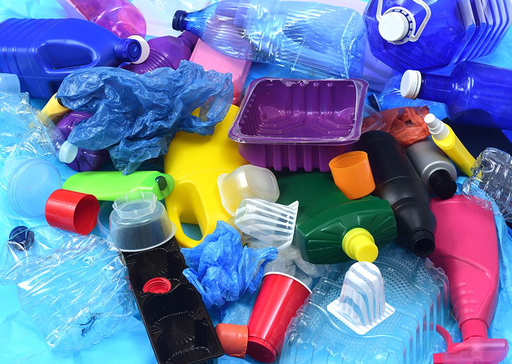 Emballages plastique : l'État propose des objectifs de réduction