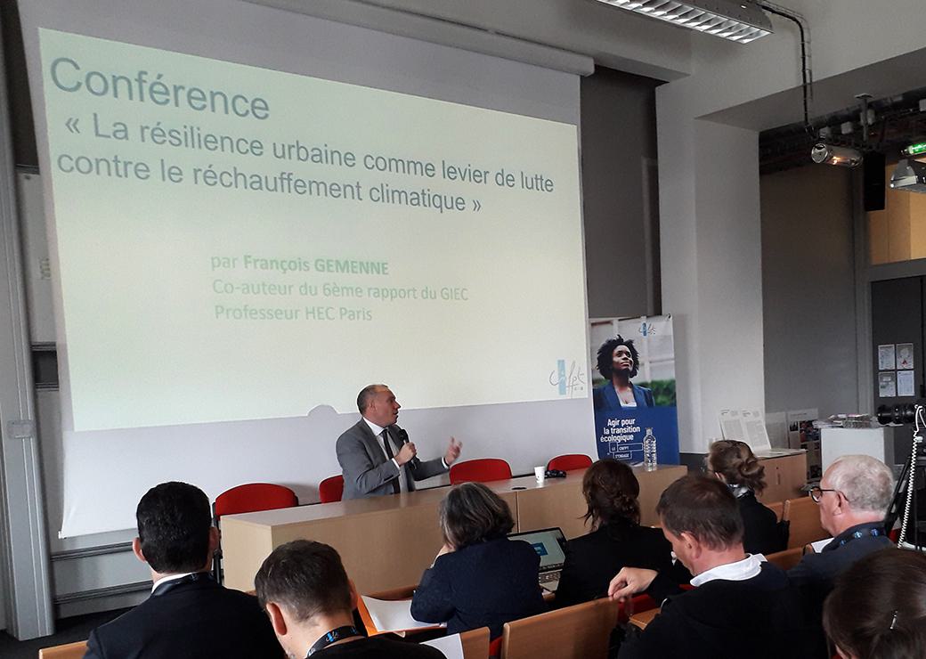 "La résilience urbaine est un levier considérable dans la lutte contre le changement climatique", estime François Gemenne