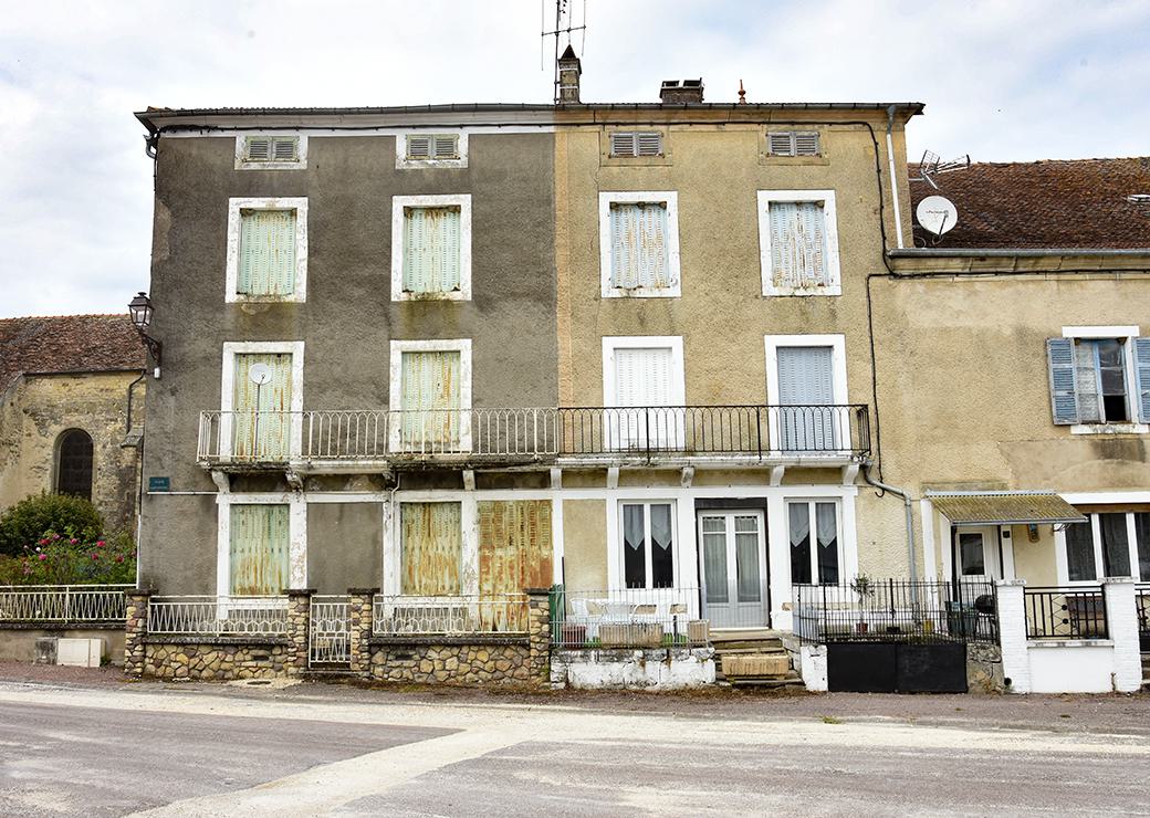 vieilles façdes de maisons